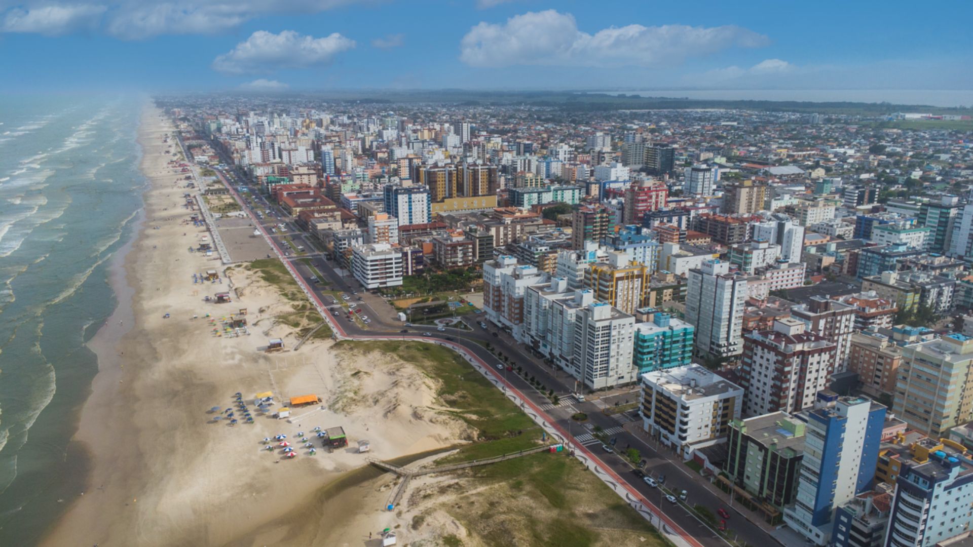 Encontre imóveis à venda em Capão Novo com descontos imperdíveis! Realize o sonho de ter um refúgio no litoral gaúcho.
